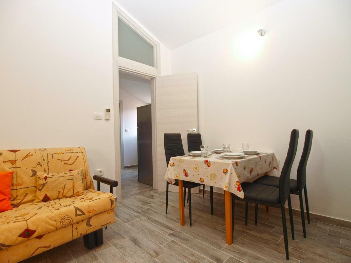 Apartments Oriana 898 プーラ エクステリア 写真