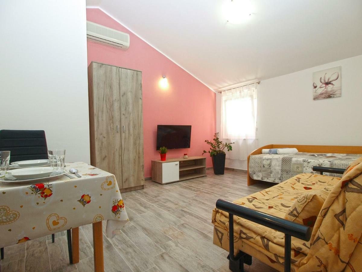 Apartments Oriana 898 プーラ エクステリア 写真